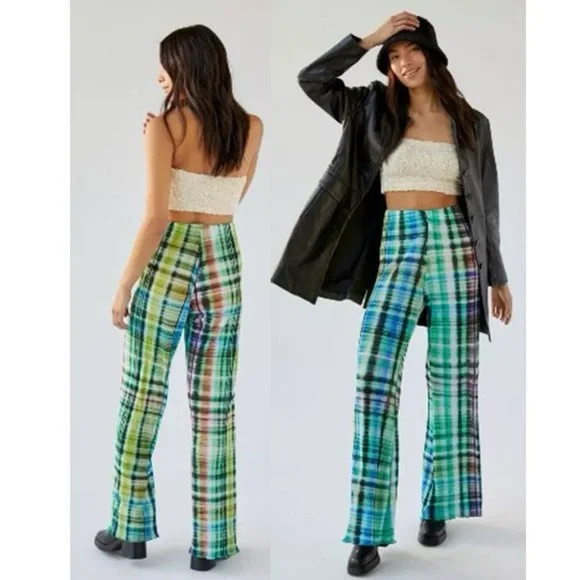 NWT Urban Outfitters Printed Super High Waisted Green Wide-Leg Pant - Picture 5 of 5